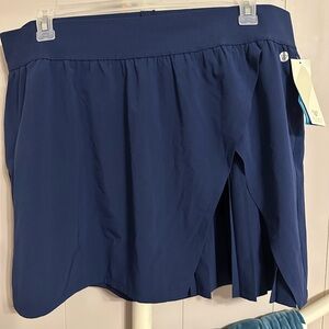 Livi Active Deep Blue Skort size 18/20 NWT